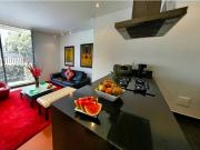 Apartamento con jardín para arriendo en Santa Bárbara Alta