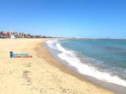 Apartamento con piscina y garaje al lado de la playa