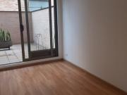 Apartamento con terraza para arriendo, Santa Bibiana