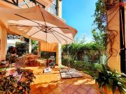 Apartamento con terraza para tus vacaciones