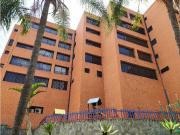 Apartamento con terraza y jardín Lomas de La Trinidad 300 m2