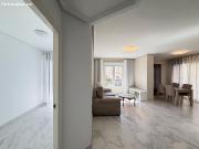 APARTAMENTO CON VISTAS AL MAR EN LA PRIMERA LINEA. 2...