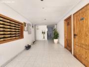 Apartamento con vistas al mar + garaje doble en Viñamar...