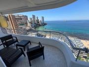 Apartamento con vistas impresionantes al mar a 50m de...