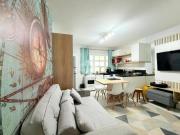 Apartamento de 01 dormitórios mobiliado com sacada em...