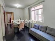 Apartamento de 03 quartos no Sagrada Família