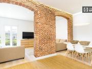 Apartamento de 120m2 con 2 dormitorios en alquiler en...