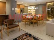 Apartamento de 180m² com 4 quartos