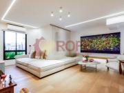 Apartamento de 193m2, 4 dorms, sendo 3 suites, 2 vagas...