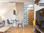 Apartamento de 1 dormitorio en alquiler en Embajadores,...