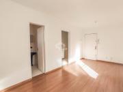 Apartamento de 1 dormitório, no bairro São João, em...