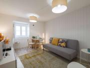 Apartamento de 1 quarto para alugar em Santa Maria...