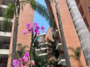 Alquilo apartamento 207m2 Lomas de Las Mercedes 3206