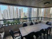 Apartamento de 228 m2, com 4 quartos, 2 suÃtes, 2 vagas,...