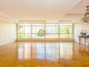Apartamento de 235 metros á venda no Jardins