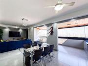 Apartamento de 240 m² reformado próximo ao Centro