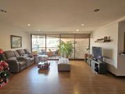 Apartamento de 2 alcobas más servicio en venta....