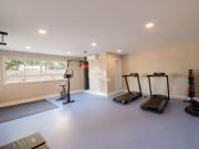 Apartamento de 2 dormitórios, 1 suite, com vaga, prédio...