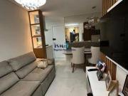 Apartamento de 2 dormitórios À venda no Condomínio...