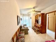 Apartamento de 2 Dormitorios Cerca de la Estación de...