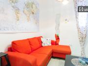 Apartamento de 2 dormitorios en alquiler en Embajadores,...