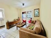 Apartamento de 2 dormitórios com sacada de frente c/...