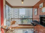 Apartamento de 2 dormitórios com sacada e churrasqueira,...