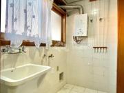 Apartamento de 2 dormitórios com sacada integrada e...