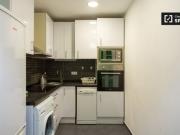 Apartamento de 2 dormitorios con aire acondicionado y...