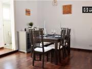 Apartamento de 2 dormitorios con balcón en alquiler en L...