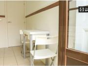 Apartamento de 2 dormitorios con balcón en alquiler en...