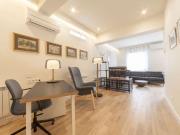 Apartamento de 2 dormitorios en alquiler en Cortes, Madrid