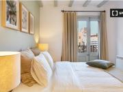 Apartamento de 2 dormitorios en alquiler en El Raval,...