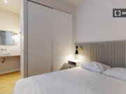 Apartamento de 2 dormitorios en alquiler en Embajadores