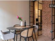 Apartamento de 2 dormitorios en alquiler en Embajadores