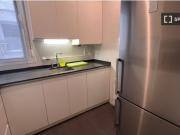 Apartamento de 2 dormitorios en alquiler en Embajadores