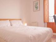 Apartamento de 2 dormitorios en alquiler en Embajadores,...