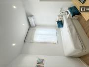 Apartamento de 2 dormitorios en alquiler en Pacífico, Madrid Apartamento de 2 dormitorios en alquiler en Pacífico, Madrid