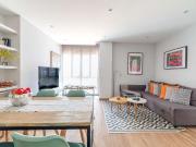 Apartamento de 2 dormitorios en alquiler en Pacífico, Madrid