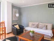 Piso en alquiler de 2 habitaciones en Adelfas, Madrid