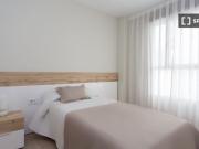 Apartamento de 2 dormitorios en alquiler en Russafa,...