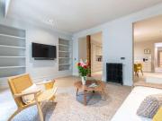 Apartamento de 2 dormitorios en alquiler en Sol, Madrid