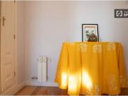 Apartamento de 2 dormitorios en alquiler en Tetuan, Madrid