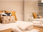Apartamento de 2 dormitorios en alquiler en Universidad,...