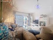 Apartamento de 2 dormitorios en planta baja con amplia...