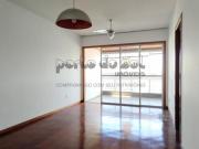 Apartamento de 2 dormitórios mobiliado com sacada