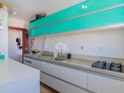Apartamento de 2 dormitórios no Bairro Farroupilha em...