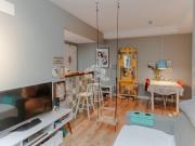 Apartamento de 2 dormitórios semi mobiliado no Petrópolis