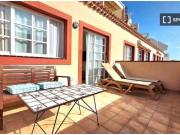 Apartamento de 2 habitaciones en alquiler en Arona, se...