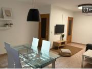 Apartamento de 2 habitaciones en alquiler en Casco...